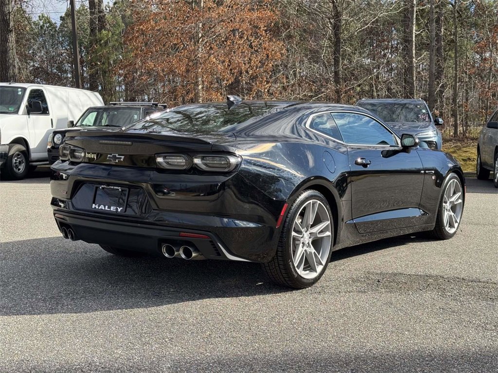 Used 2022 Chevrolet Camaro LT w/ RS Package image 23