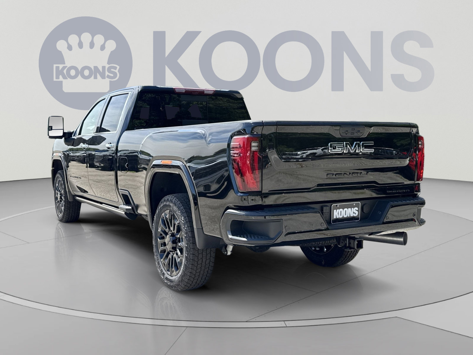 New 2026 GMC Sierra 2500 Denali Ultimate w/ LPO, Black Badging Package AWD/4WD image 4