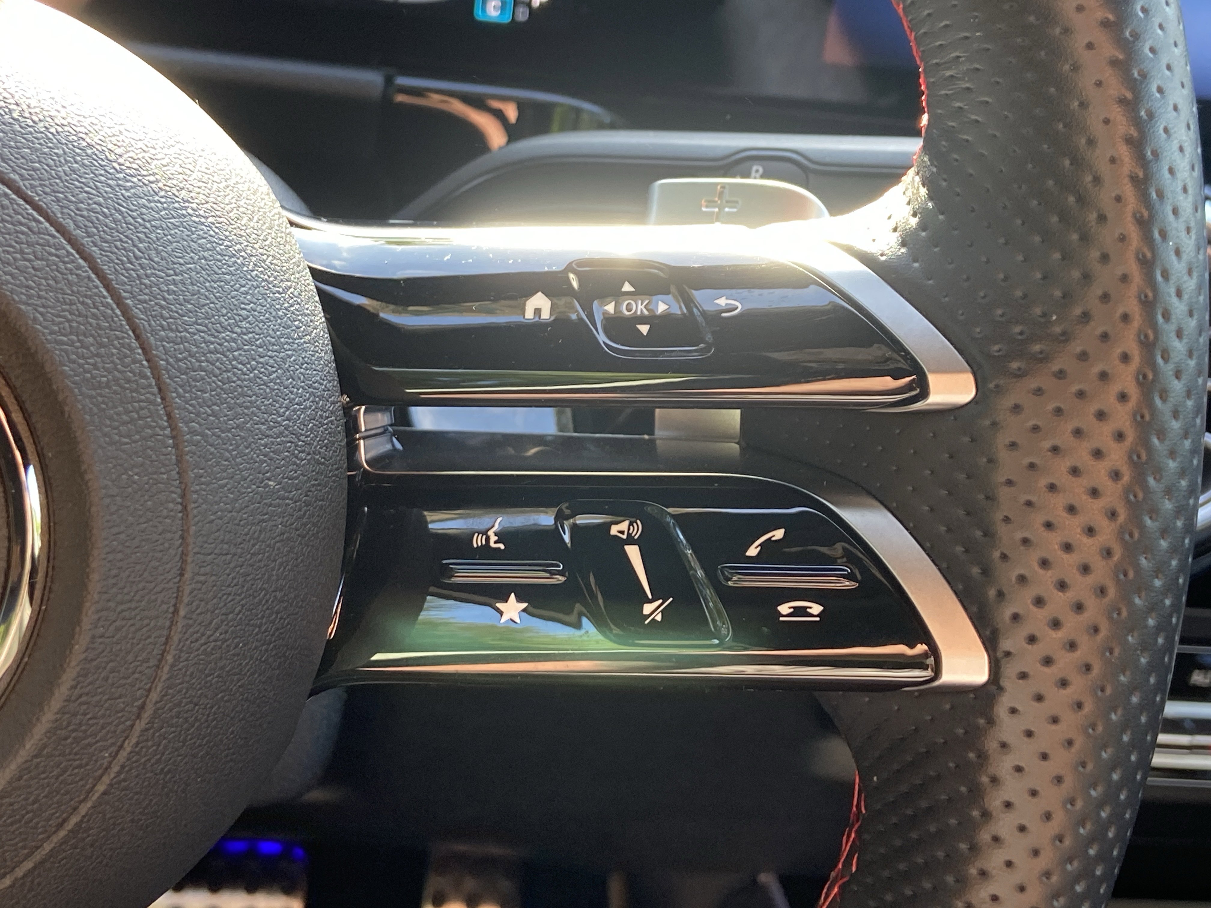 Certified 2025 Mercedes-Benz GLA 250 image 28