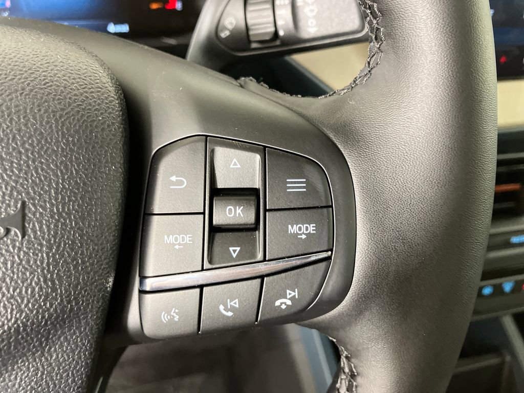 New 2026 Ford Maverick Lariat image 18