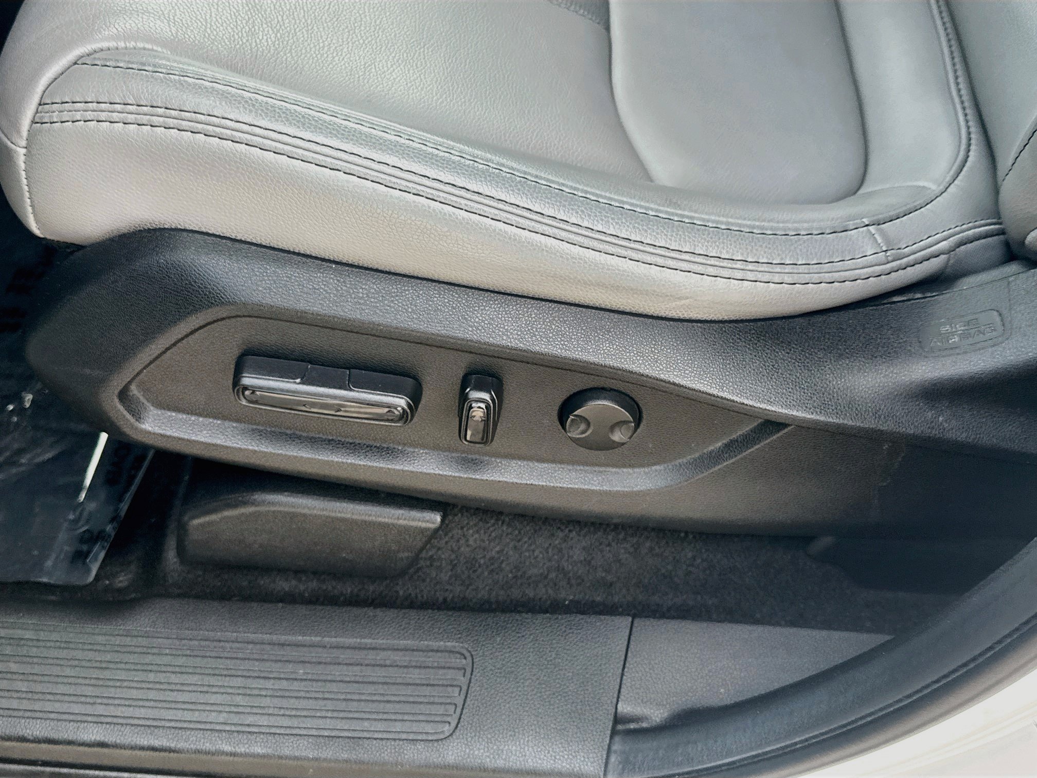 Certified 2025 Honda Pilot EX-L image 17
