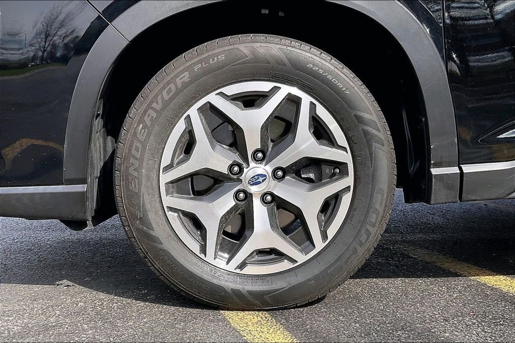 Used 2022 Subaru Forester Premium AWD/4WD image 10
