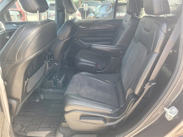 Certified 2024 Jeep Grand Cherokee L Altitude image 7