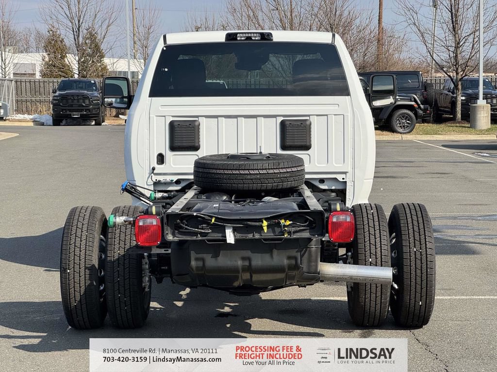 New 2026 RAM 3500 Big Horn AWD/4WD image 7