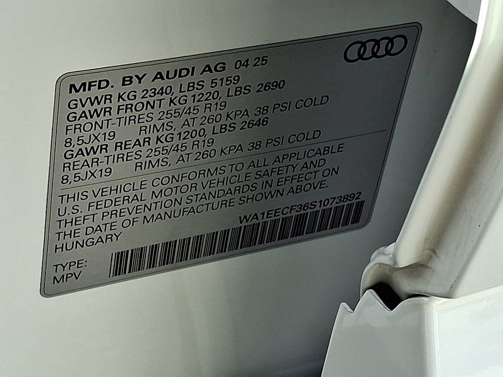 Certified 2025 Audi Q3 2.0T Premium Plus w/ Premium Plus Package AWD/4WD image 25