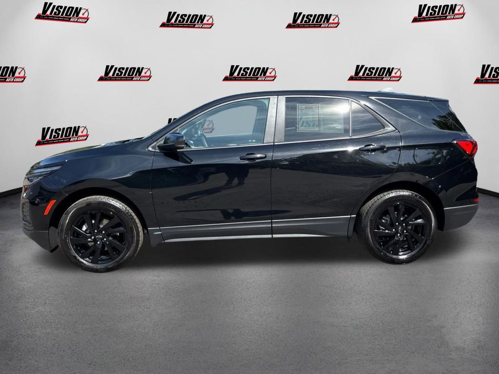 Certified 2024 Chevrolet Equinox LS w/ LS Convenience Package image 8