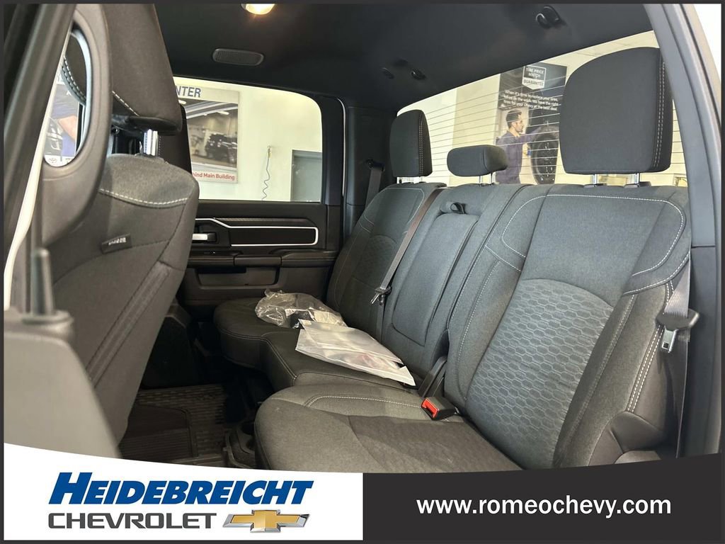 Used 2025 RAM 3500 Big Horn image 12