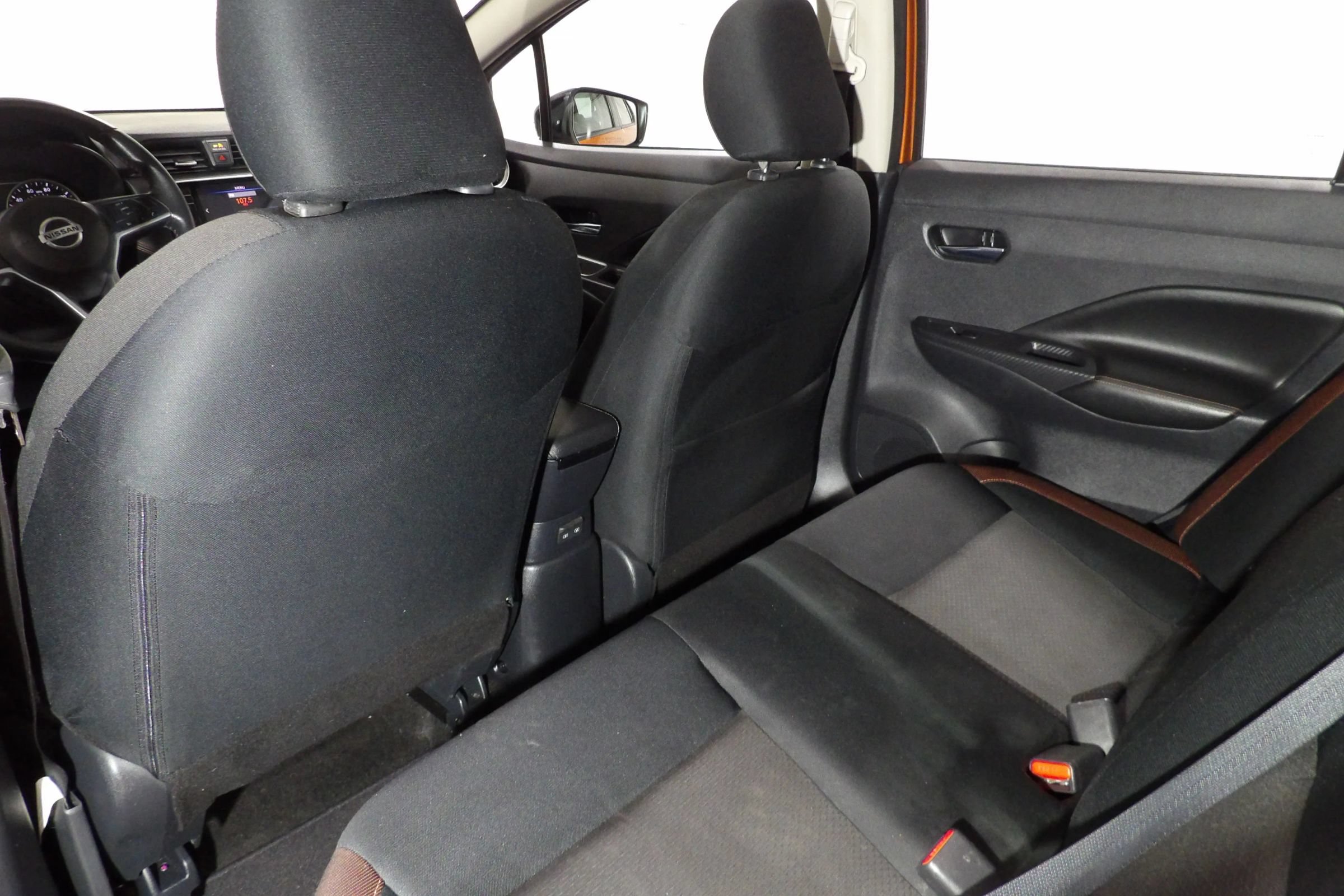 Used 2022 Nissan Versa SR FWD image 12