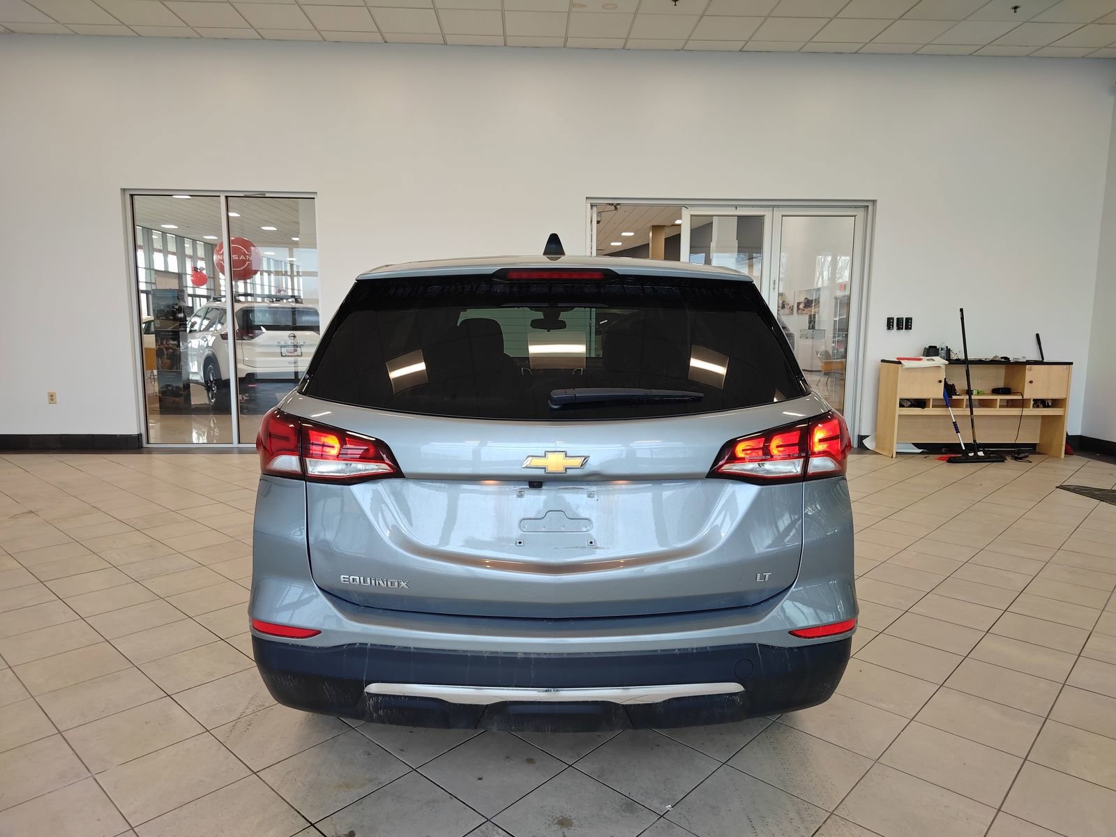 Used 2023 Chevrolet Equinox LT image 4