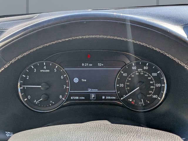 Used 2021 INFINITI QX80 Luxe image 32