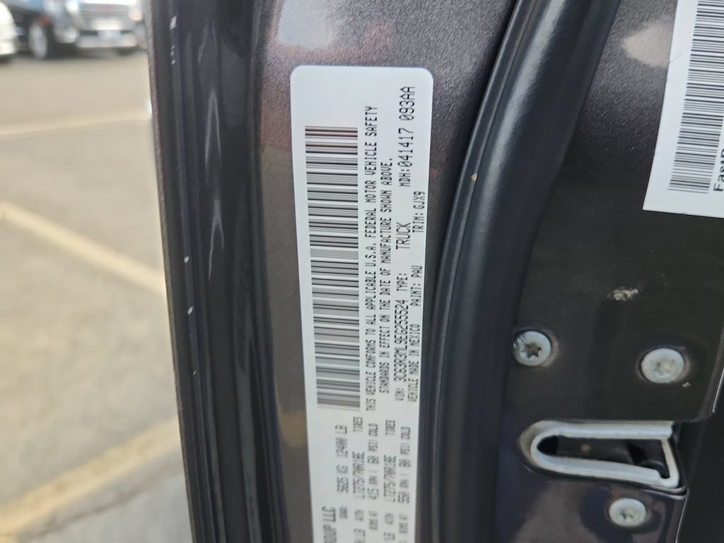 Used 2014 RAM 3500 Laramie w/ Cold Weather Group AWD/4WD image 21