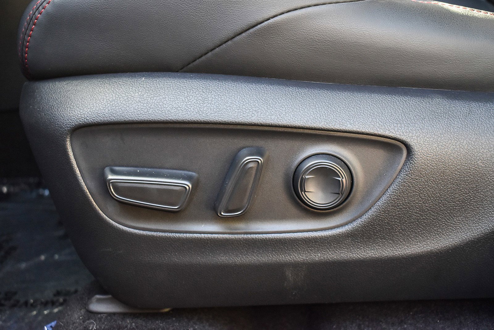 Used 2024 Toyota RAV4 XSE image 21