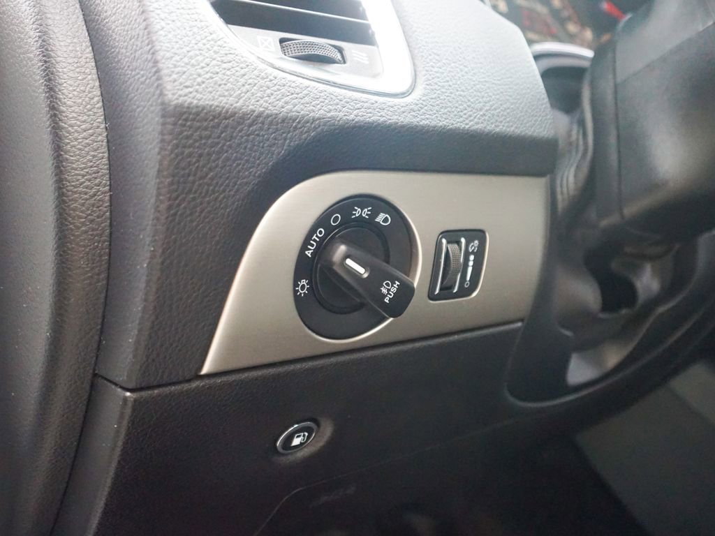 Used 2016 Dodge Durango R/T image 18