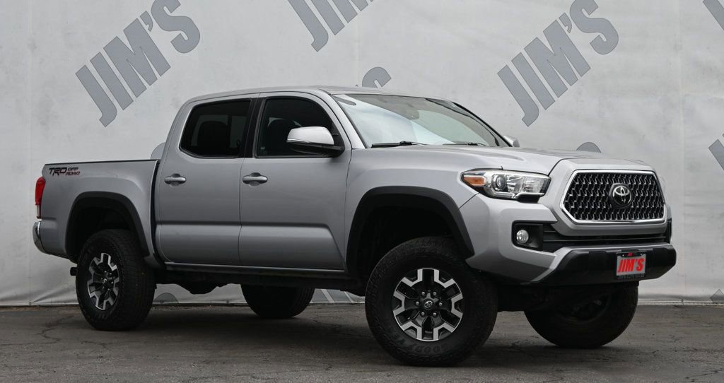 Used 2016 Toyota Tacoma TRD Off-Road w/ Towing Package RWD image 3
