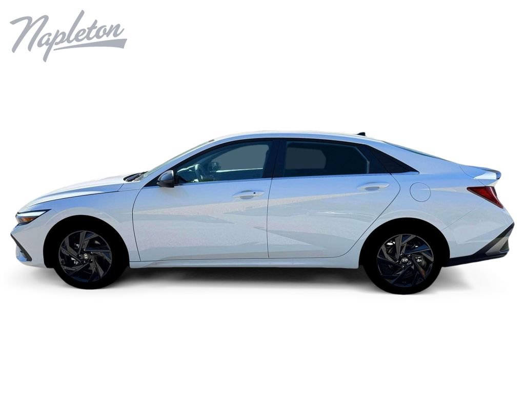 New 2026 Hyundai Elantra SEL Sport Premium w/ Cargo Package FWD image 3
