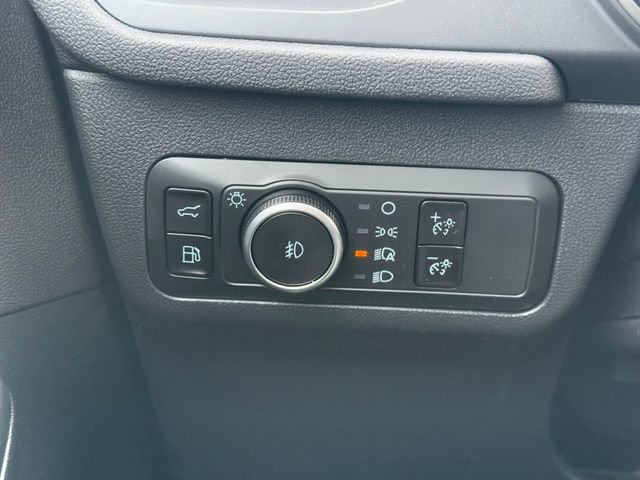 New 2026 Ford Escape SE FWD image 20