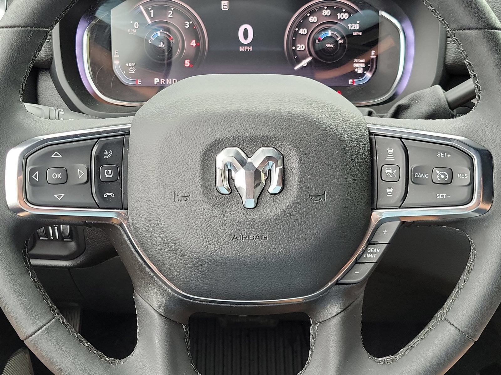 Used 2026 RAM 2500 Laramie AWD/4WD image 12