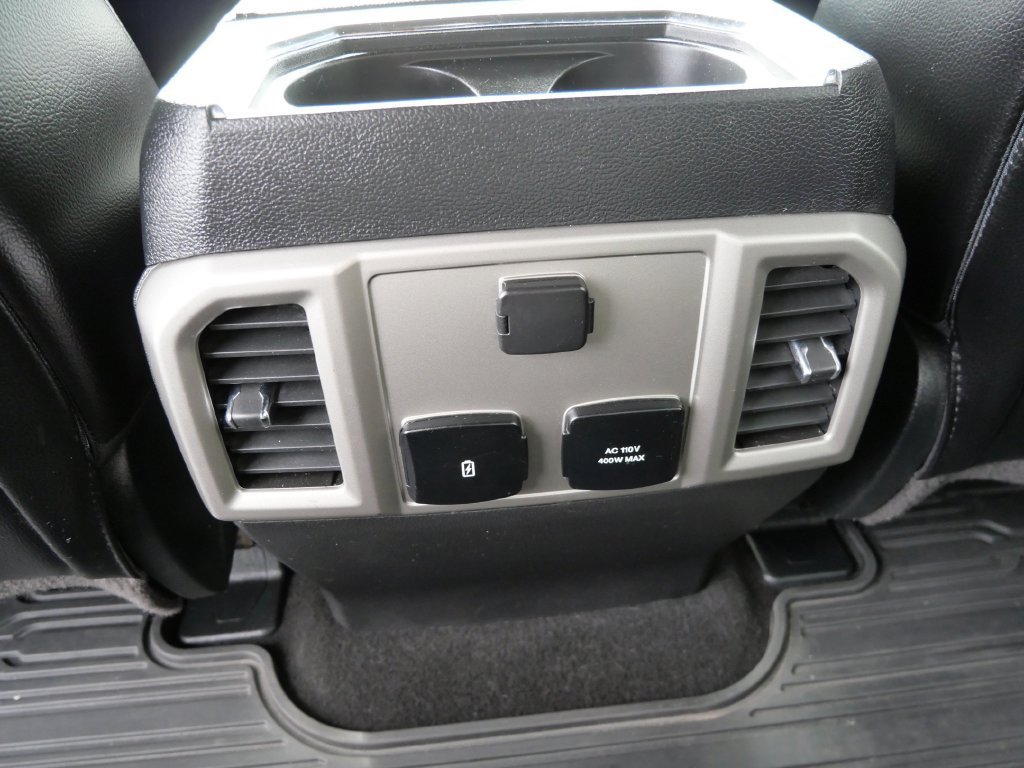 Used 2018 Ford F350 Lariat w/ Lariat Value Package AWD/4WD image 18