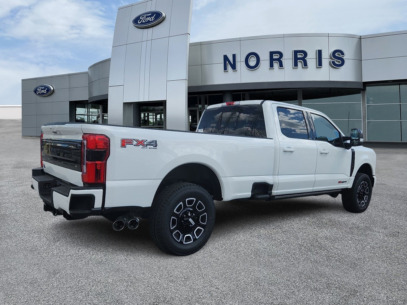 New 2026 Ford F350 Platinum AWD/4WD image 4