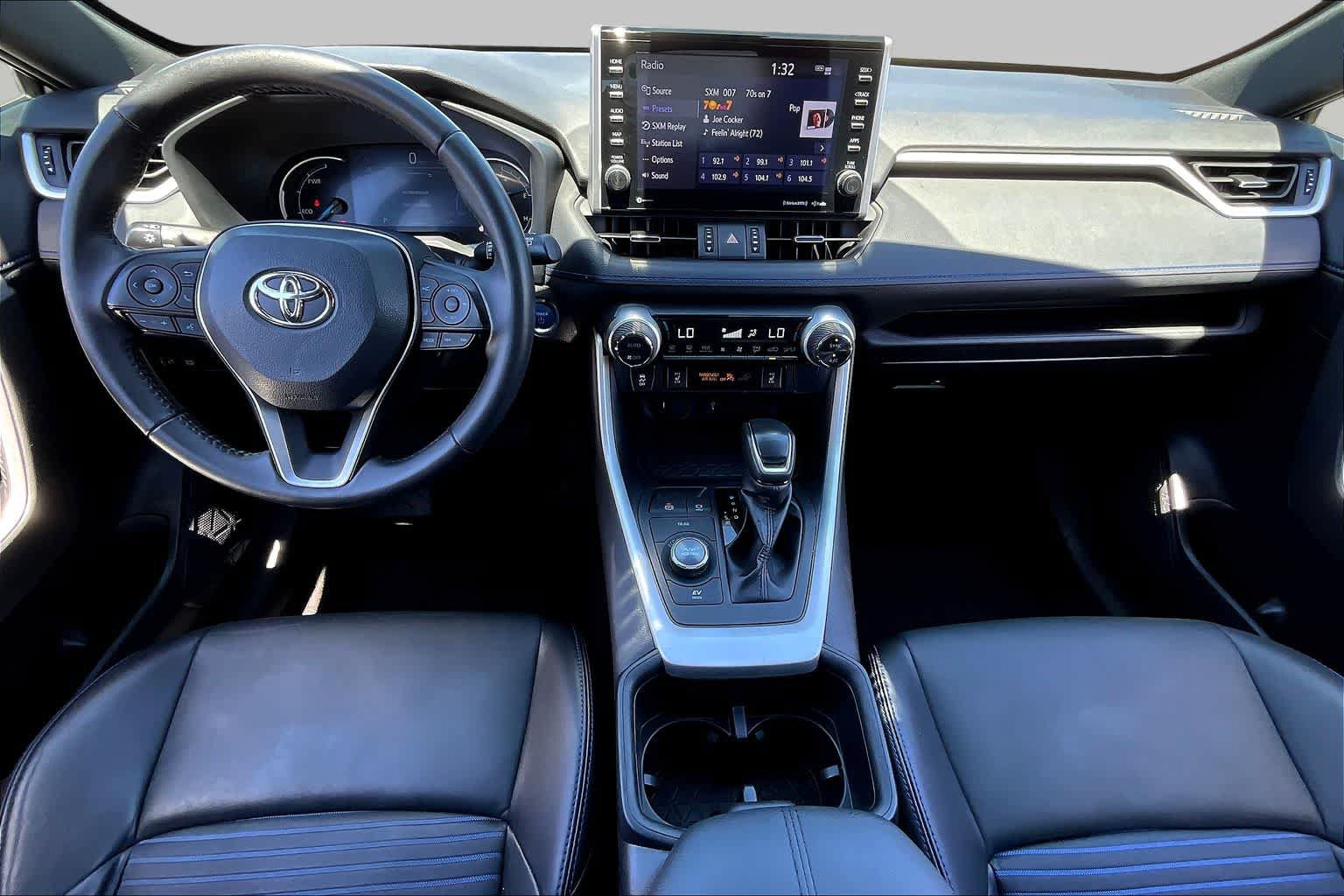 Used 2022 Toyota RAV4 XSE AWD/4WD image 14