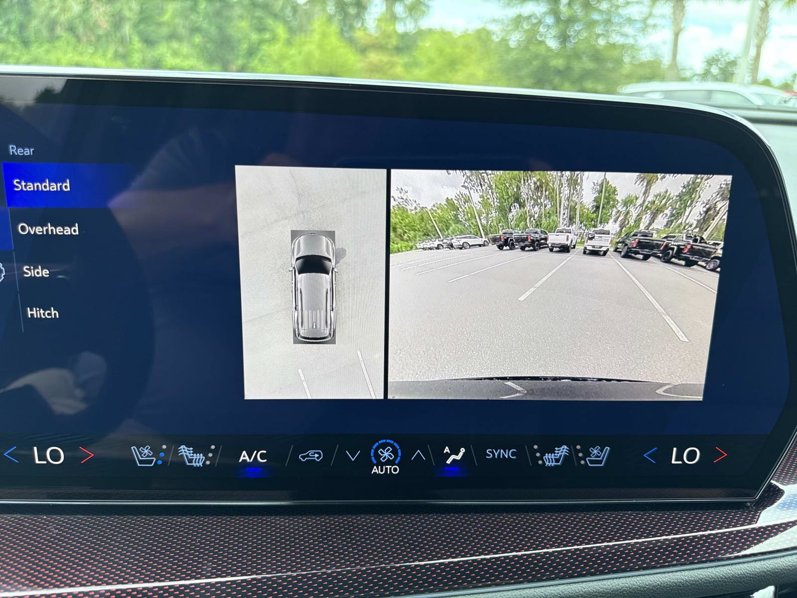 New 2026 Chevrolet Traverse RS image 27