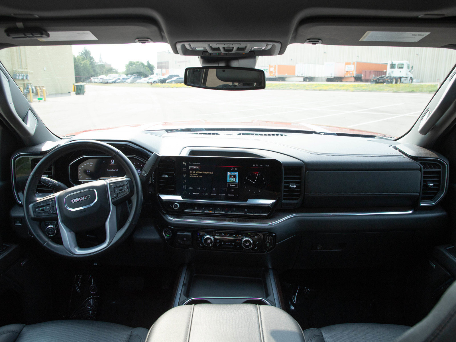 Used 2024 GMC Sierra 2500 SLT w/ SLT Convenience Package AWD/4WD image 14