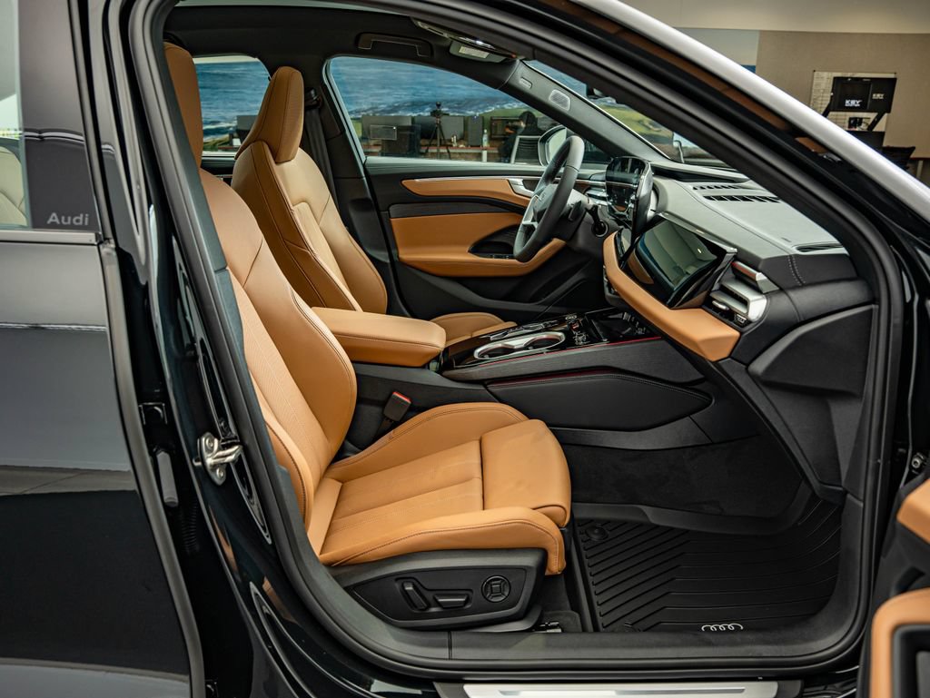 New 2026 Audi A6 Premium Plus AWD/4WD image 34