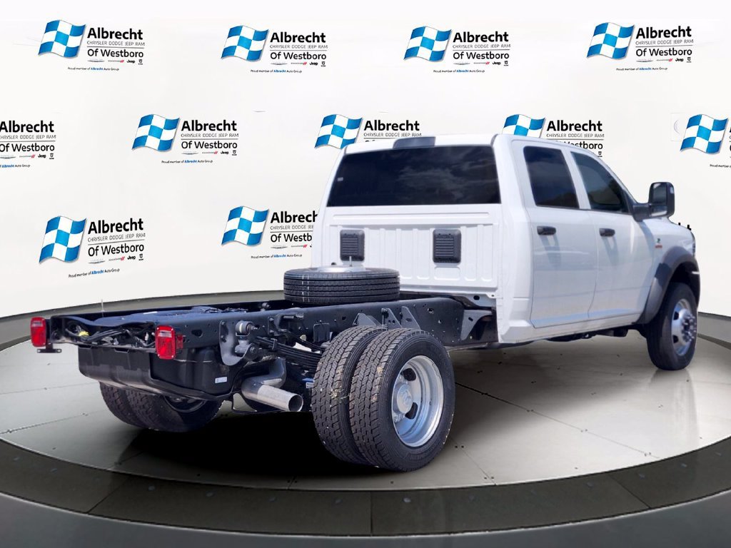 New 2026 RAM 4500 Tradesman w/ Chrome Appearance Group AWD/4WD image 5
