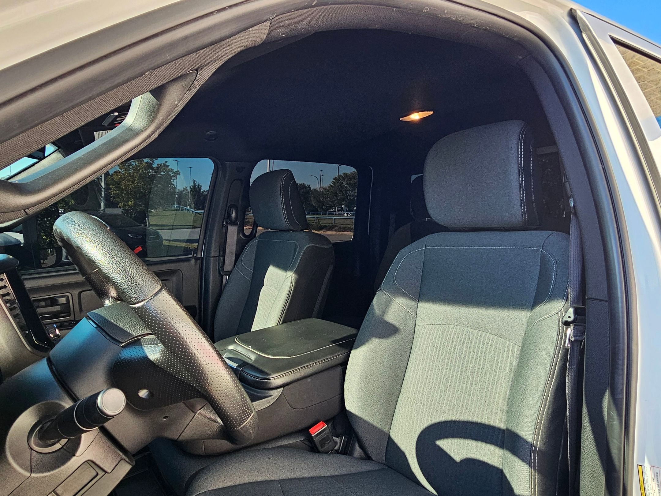 Used 2022 RAM 2500 Tradesman image 21