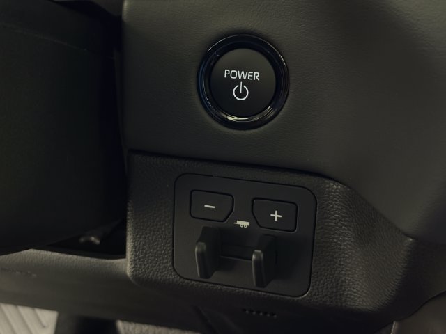 New 2026 Toyota Sequoia Platinum AWD/4WD image 15