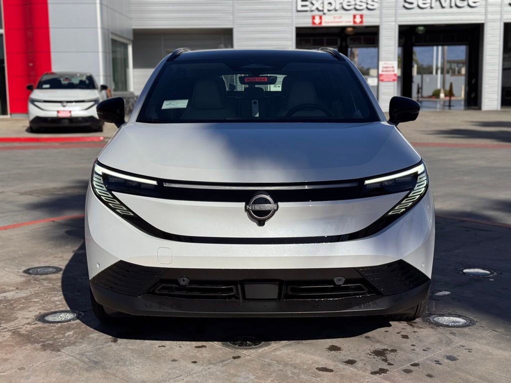 New 2026 Nissan Leaf Platinum+ image 3