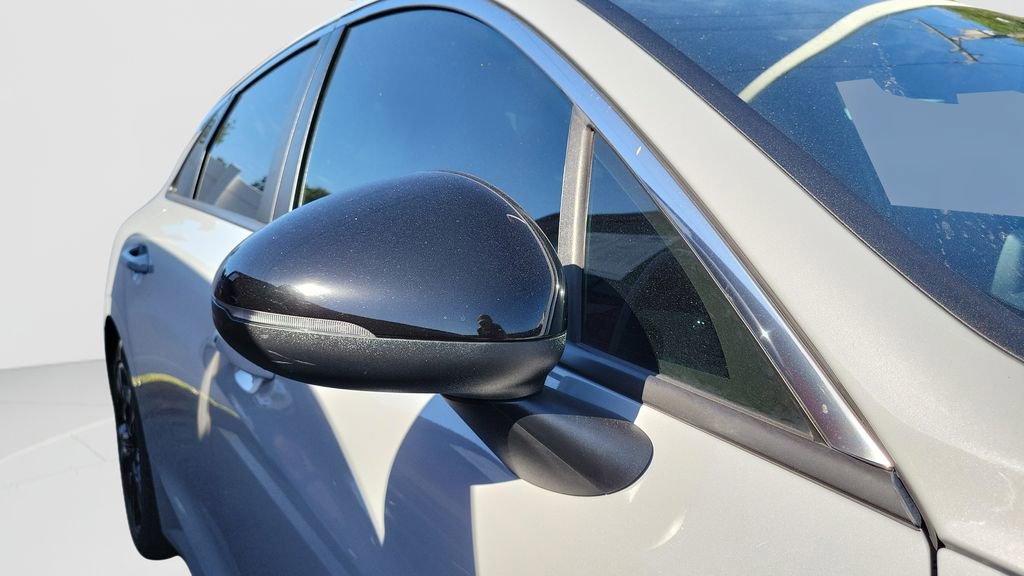 Used 2023 Kia K5 GT-Line FWD image 6