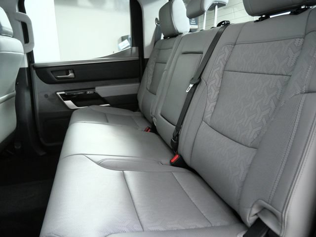 Used 2024 Toyota Tundra Limited AWD/4WD image 11