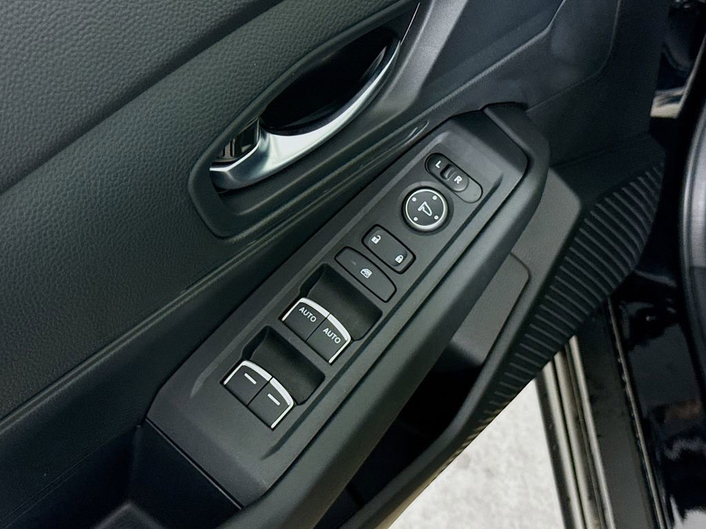 New 2025 Honda Accord LX image 18