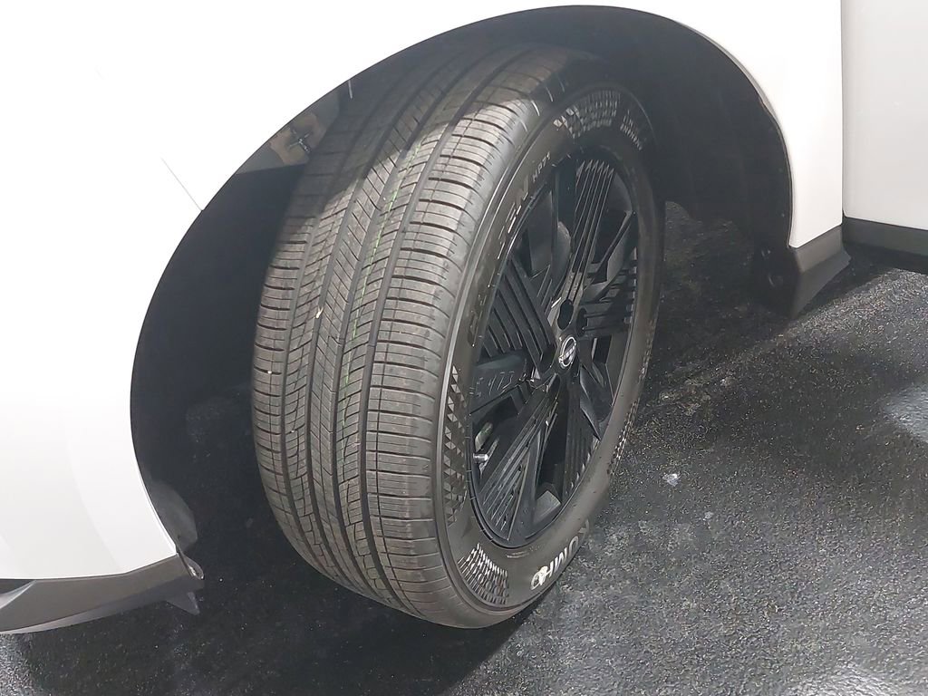 New 2025 Nissan Murano SV image 32