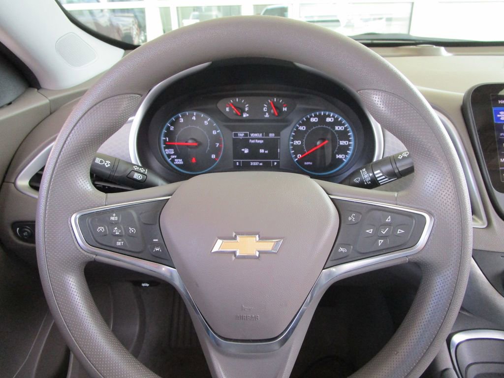 Used 2025 Chevrolet Malibu LT image 24