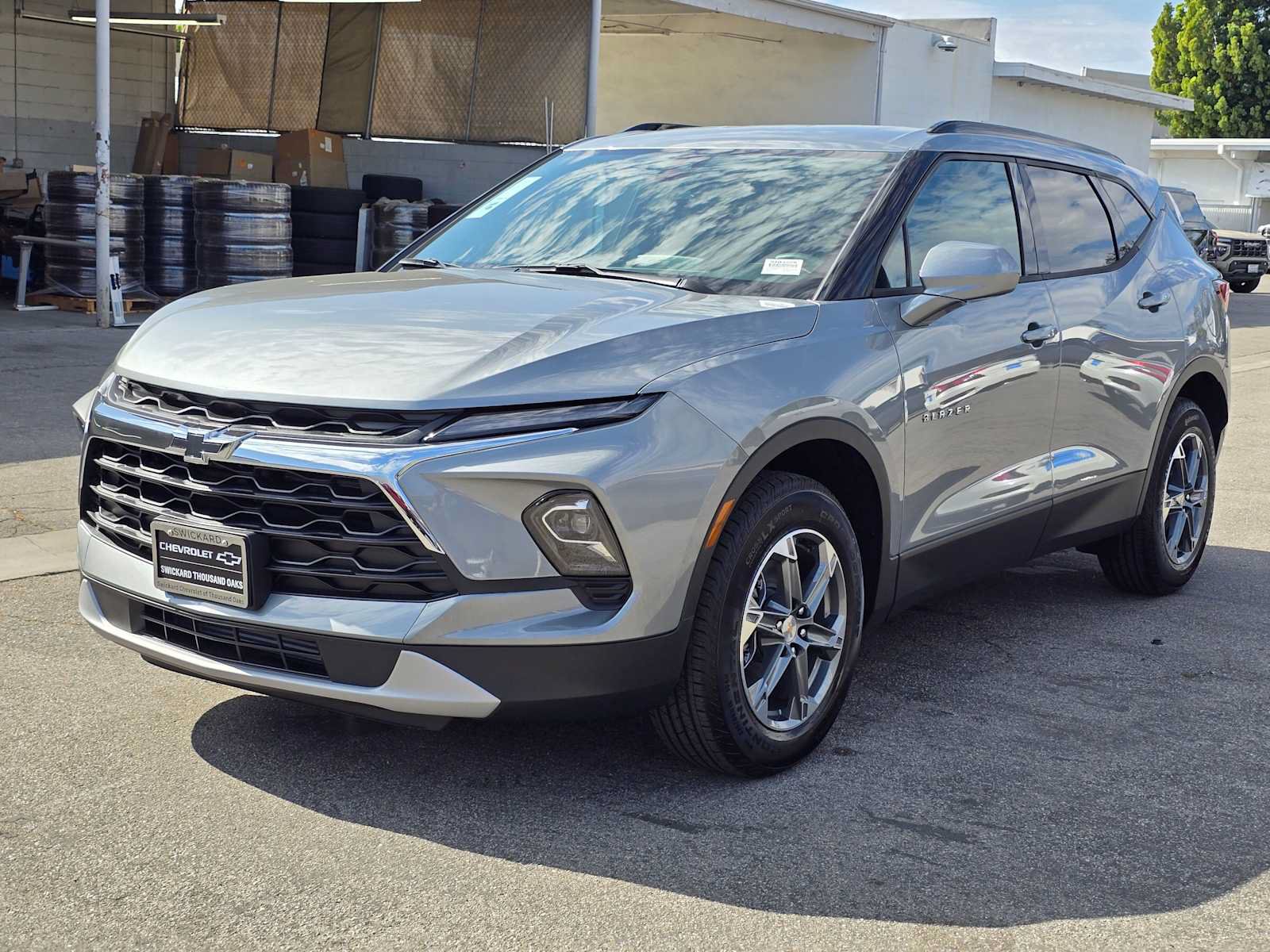 New 2026 Chevrolet Blazer LT w/ Convenience Package FWD image 7