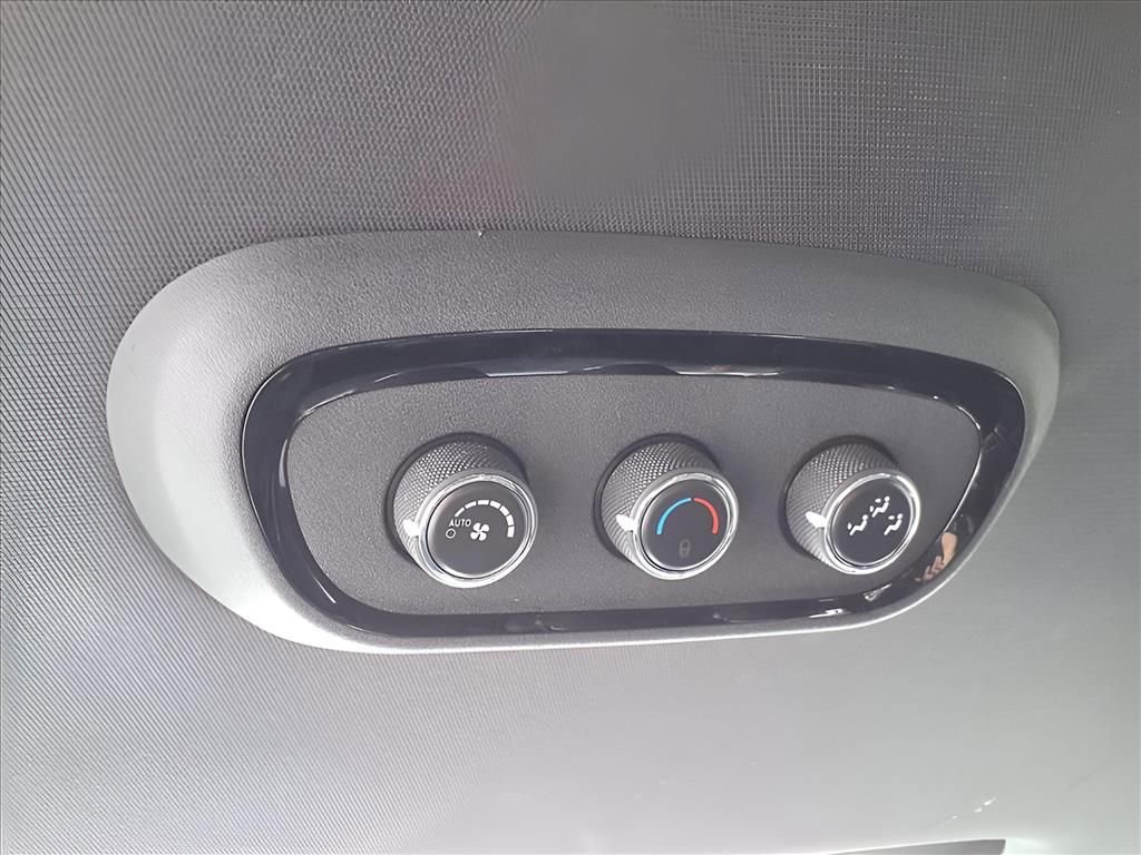 Used 2023 Dodge Durango GT image 27