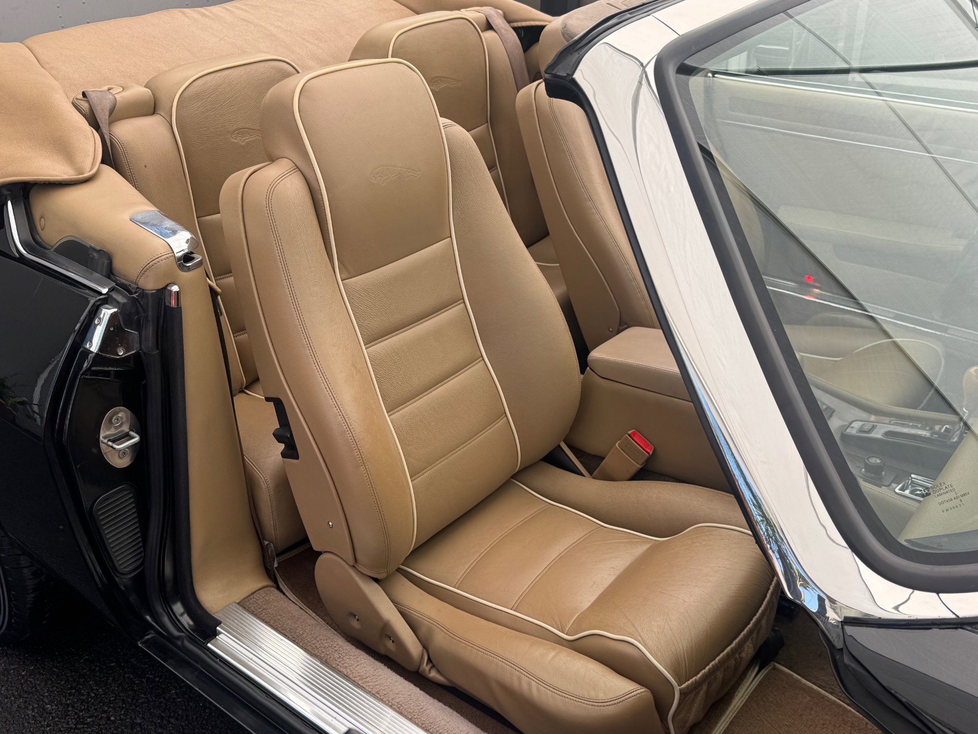 Used 1996 Jaguar XJS 4.0 Convertible image 28