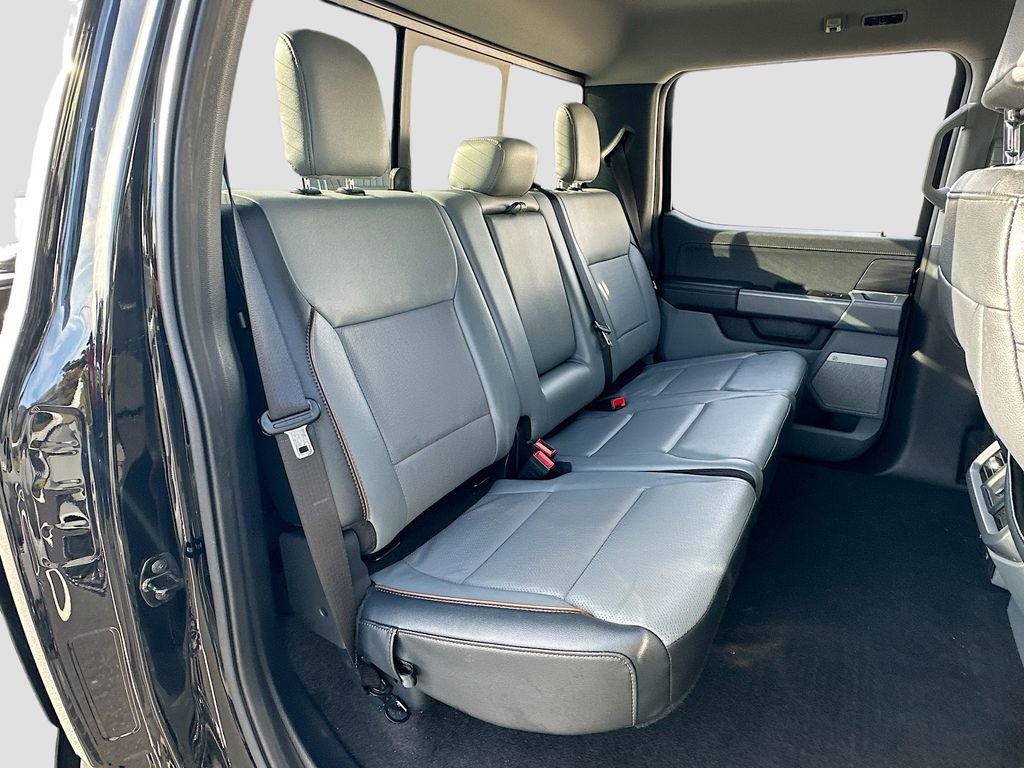 Used 2024 Ford F150 Lariat image 27