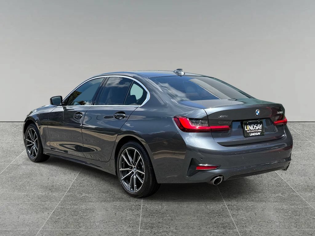 Used 2022 BMW 330i xDrive Sedan w/ Premium Package 2 AWD/4WD image 12