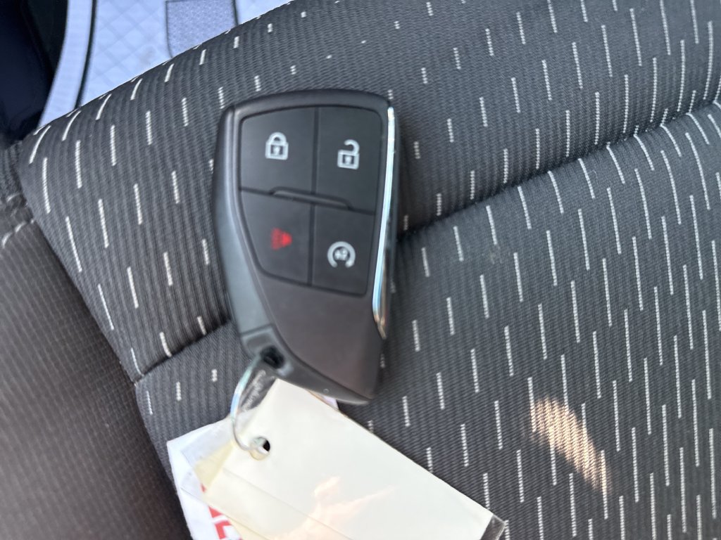Used 2026 Chevrolet Equinox LT FWD image 31
