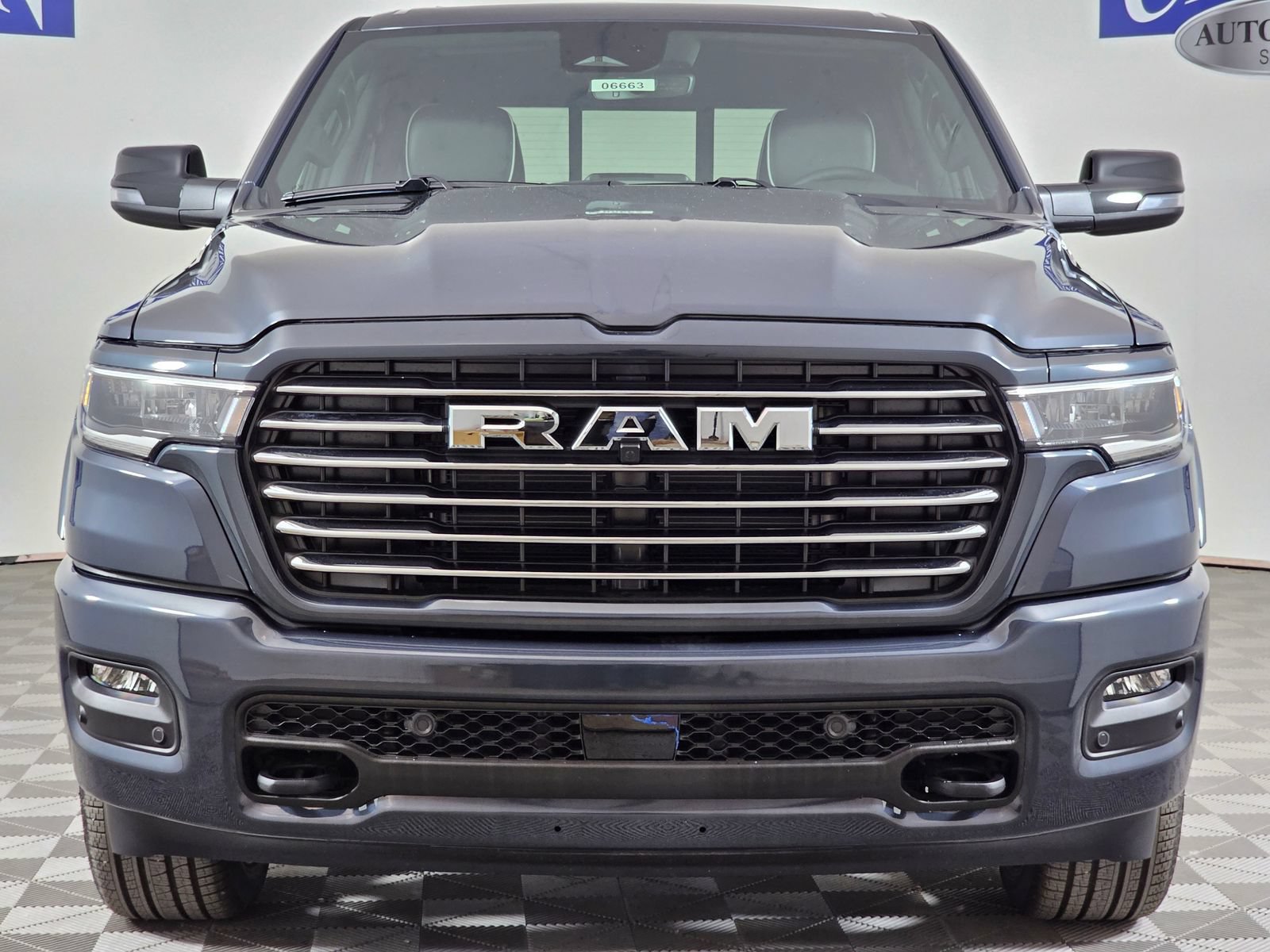 New 2026 RAM 1500 Laramie AWD/4WD image 34