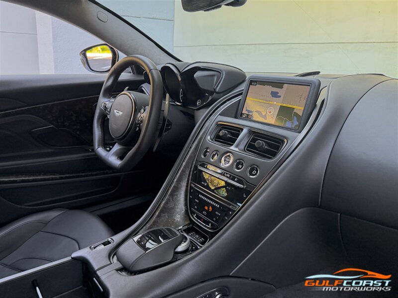 Used 2019 Aston Martin DBS Superleggera RWD image 31