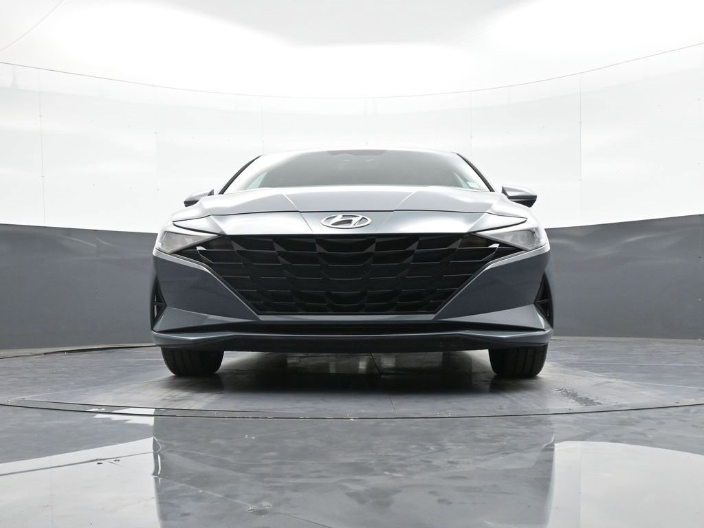 Certified 2022 Hyundai Elantra SEL w/ Cargo Package image 26