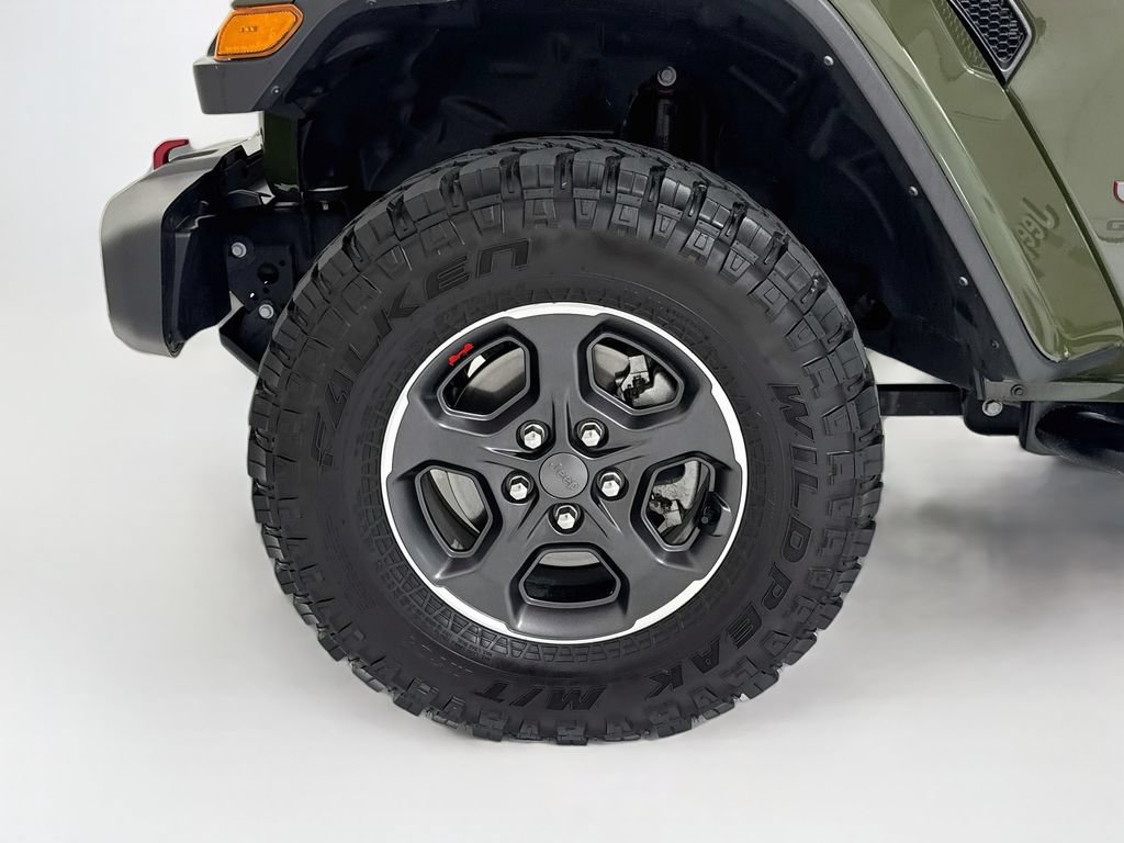 Used 2023 Jeep Gladiator Rubicon w/ Cold Weather Group AWD/4WD image 31