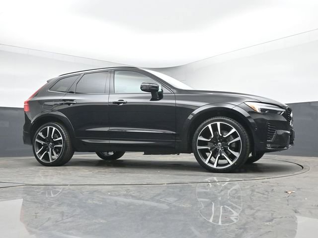 Used 2023 Volvo XC60 B6 Ultimate w/ Climate Package AWD/4WD image 39