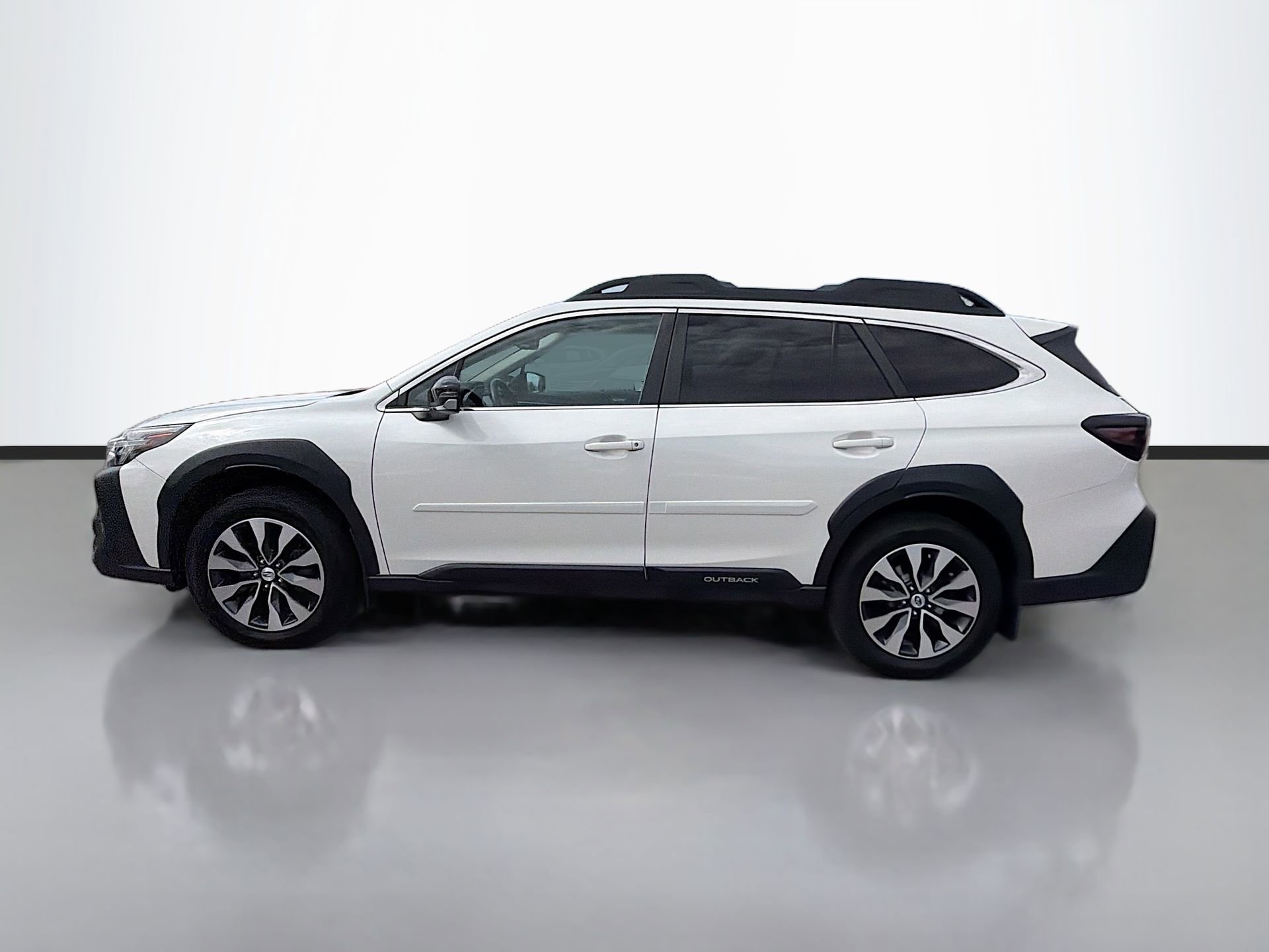 Used 2023 Subaru Outback Limited XT image 7