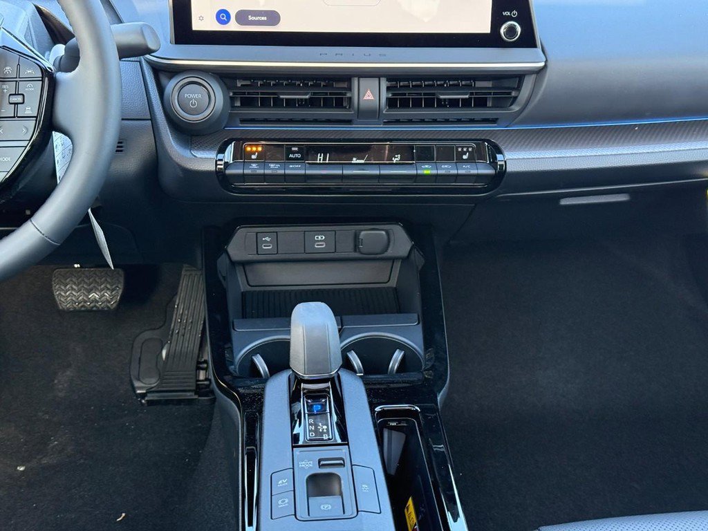 New 2026 Toyota Prius XLE image 11