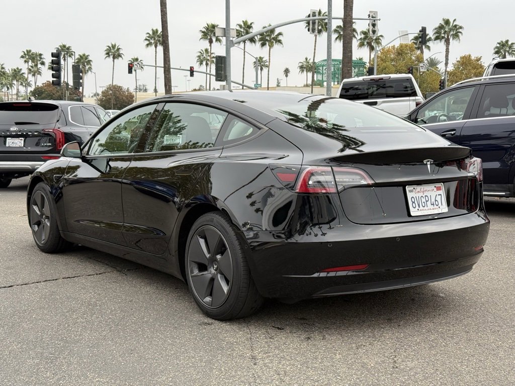 Used 2021 Tesla Model 3 Standard Range Plus image 7